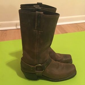Frye Harness 12R Boot Tan Size 8.5